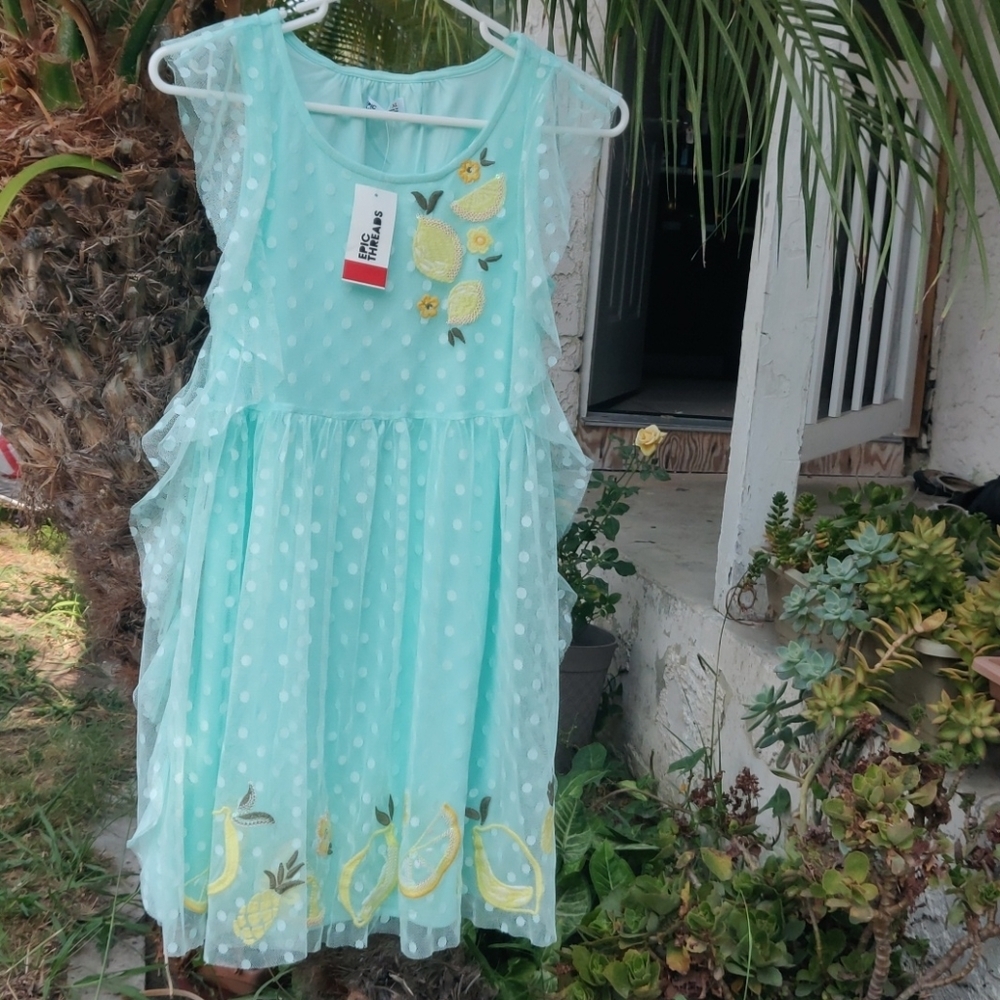 Epic threads girl dress. size XL